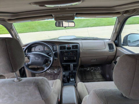 2000 Toyota 4Runner SR5
