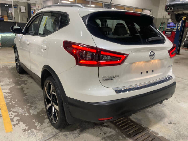 2021 Nissan Rogue Sport SL