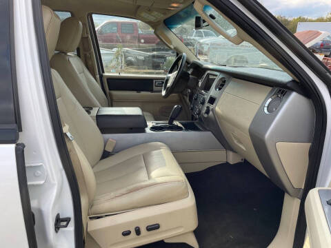 2017 Ford Expedition EL XLT