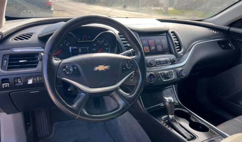 2017 Chevrolet Impala LT