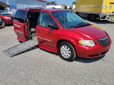 2007 Chrysler WHEELCHAIR VAN