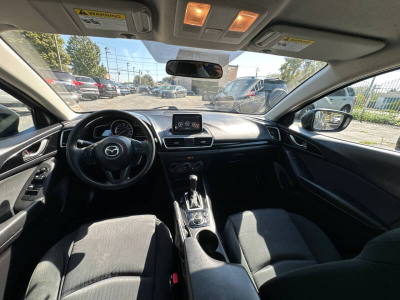 2015 Mazda MAZDA3