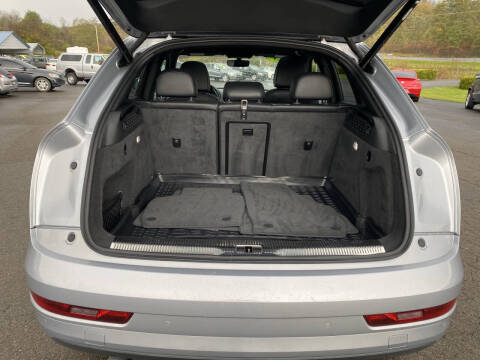 2018 Audi Q3 2.0T quattro Premium Plus