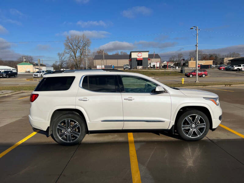2018 GMC Acadia Denali