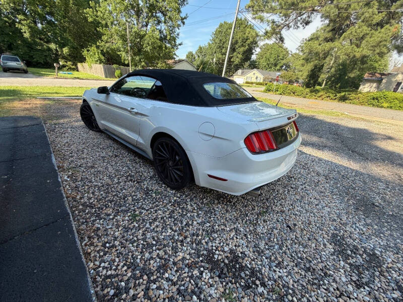 2015 Ford Mustang V6