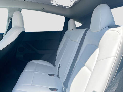 2024 Tesla Model Y Long Range