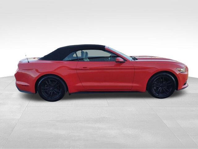 2016 Ford Mustang EcoBoost Premium