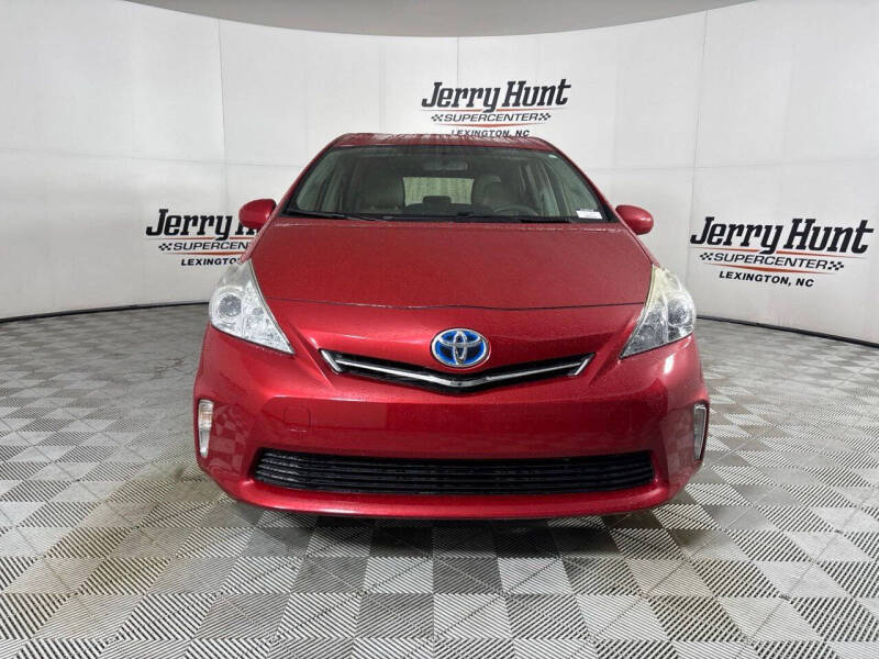 2013 Toyota Prius v Two