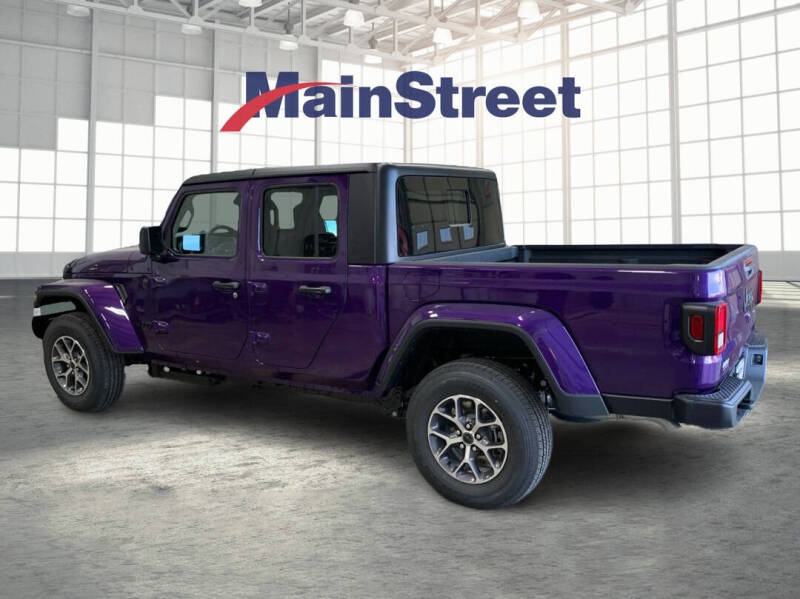 2026 Jeep Gladiator Sport S