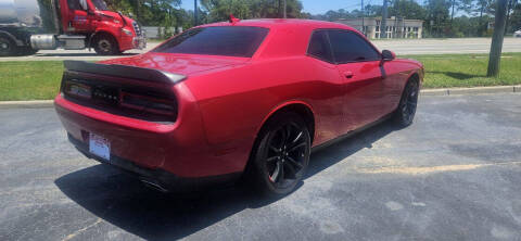 2016 Dodge Challenger SXT Plus