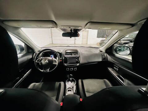 2015 Mitsubishi Outlander Sport SE