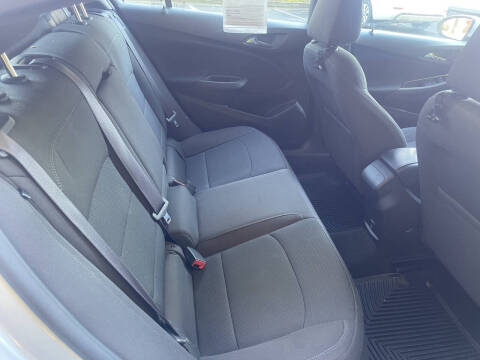 2017 Chevrolet Cruze LT Auto