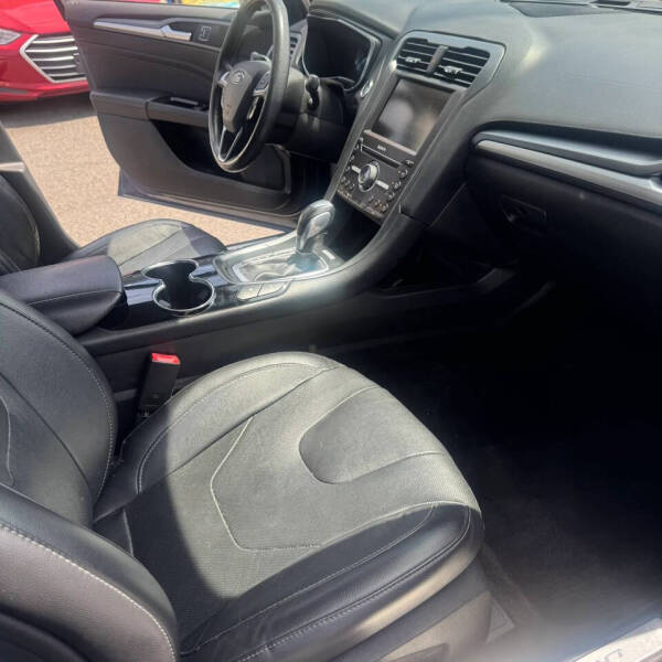 2016 Ford Fusion Energi Titanium