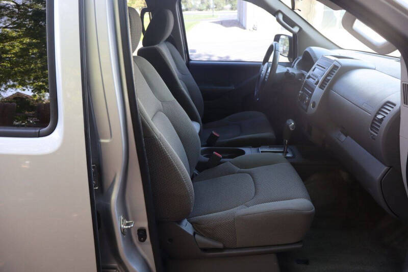 2016 Nissan Frontier S
