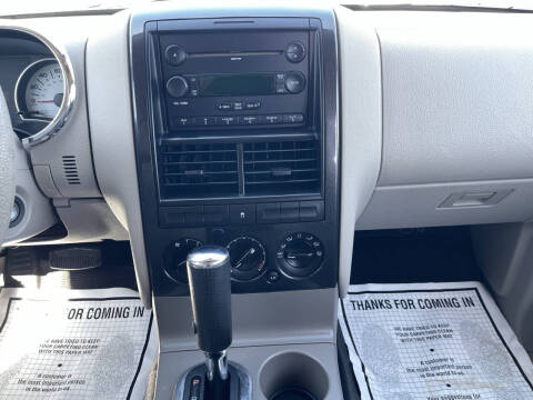 2007 Ford Explorer Sport Trac XLT