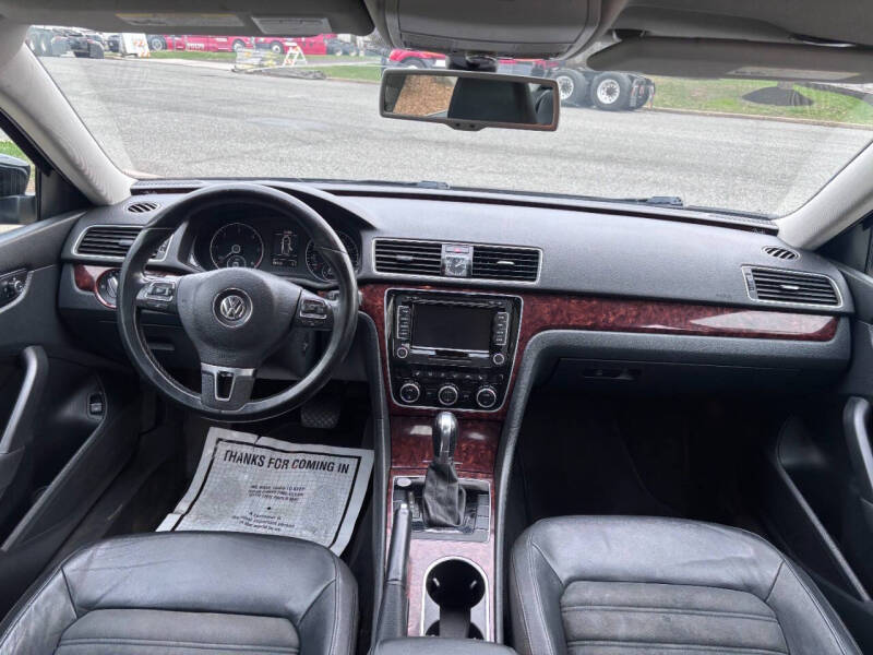 2013 Volkswagen Passat TDI SEL Premium