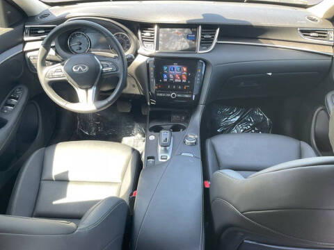 2024 Infiniti QX50 Pure