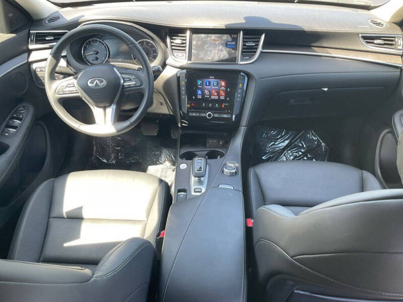 2024 Infiniti QX50 Pure