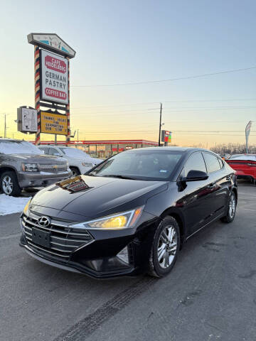 2020 Hyundai Elantra for sale at Logos Motors Inc in Lawrence IN