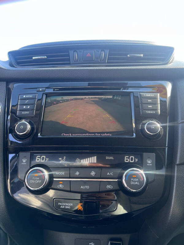 2019 Nissan Rogue S