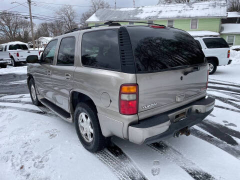 2003 GMC Yukon Denali