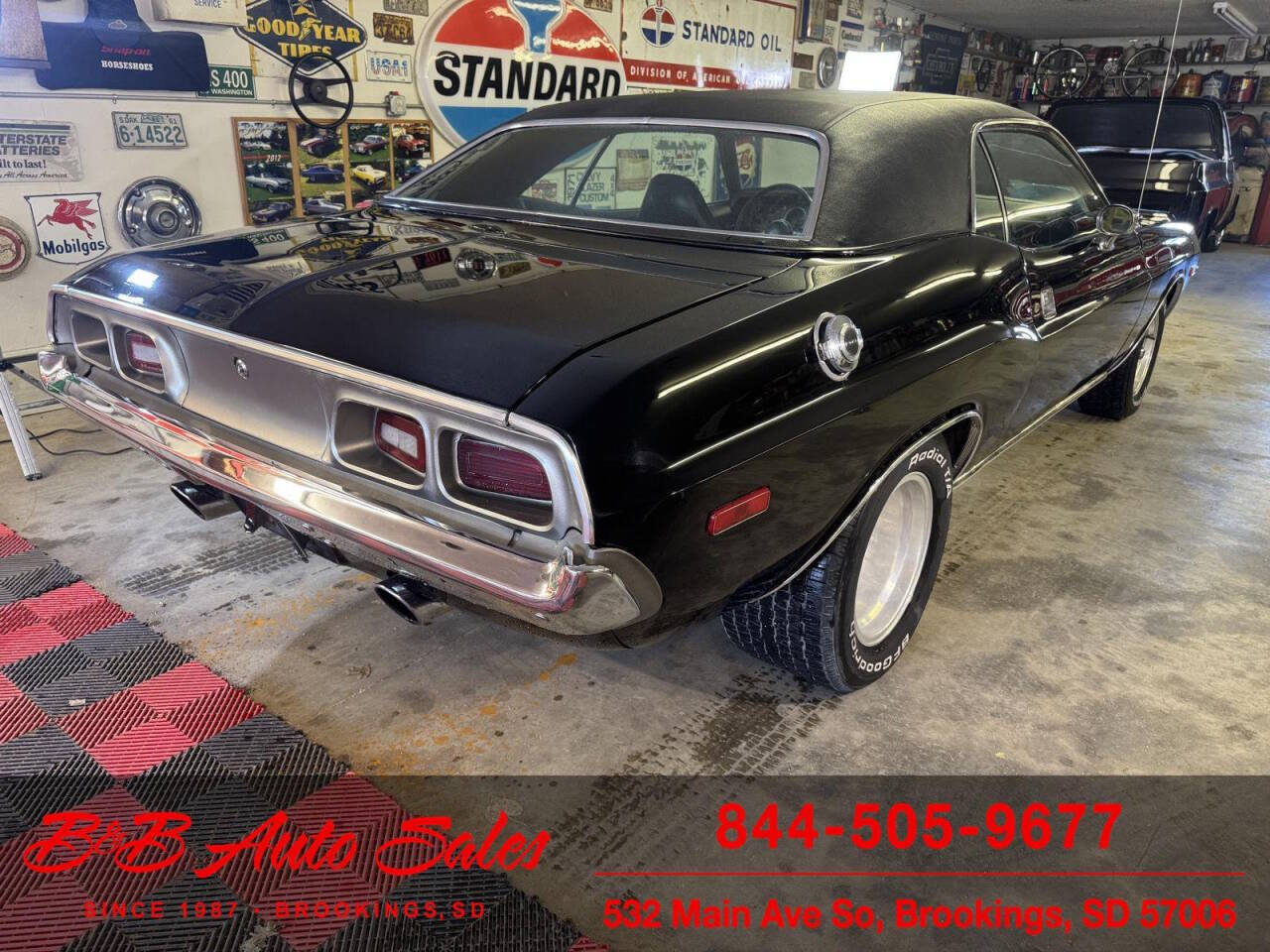 1974 Dodge Challenger 6