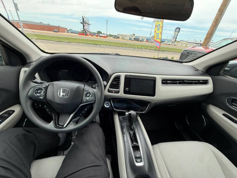 2022 Honda HR-V EX