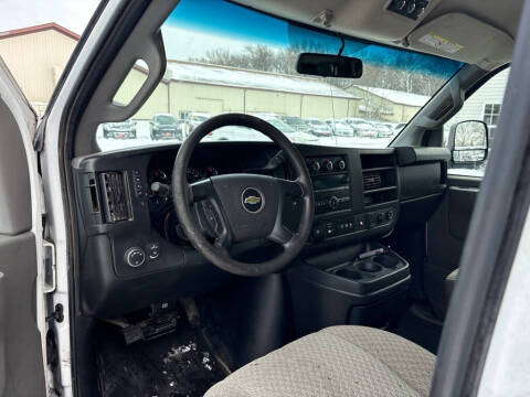 2016 Chevrolet Express LT 3500