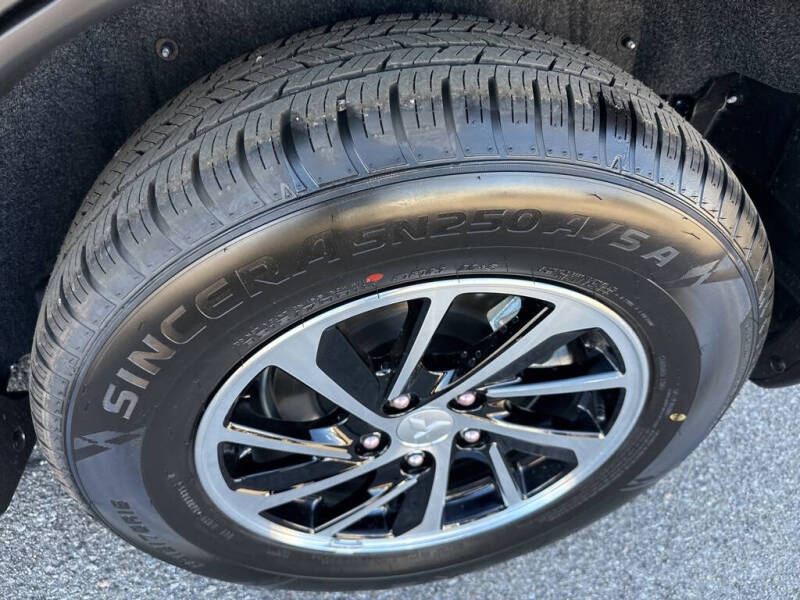 2026 Mitsubishi Eclipse Cross ES