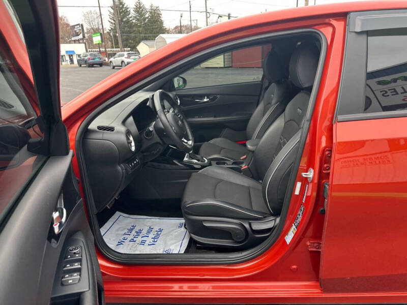 2020 Kia Forte GT Line
