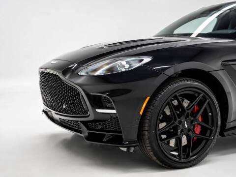 2026 Aston Martin DBX S