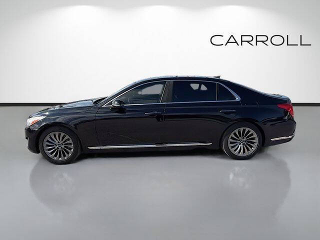 2017 Genesis G90