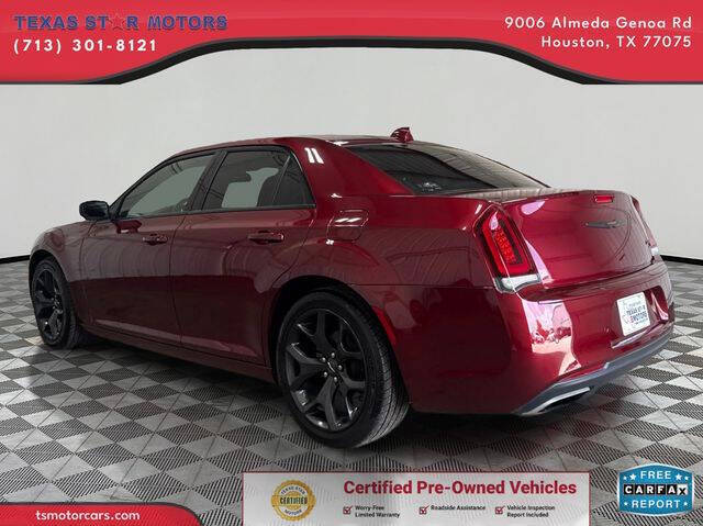2022 Chrysler 300 S V6