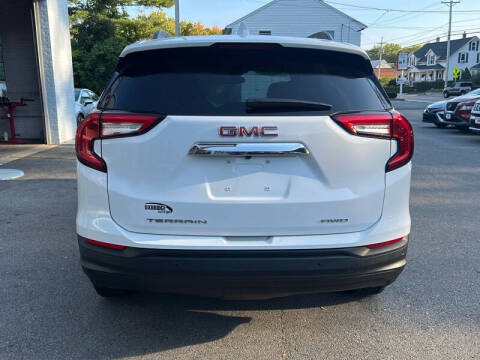 2023 GMC Terrain SLE