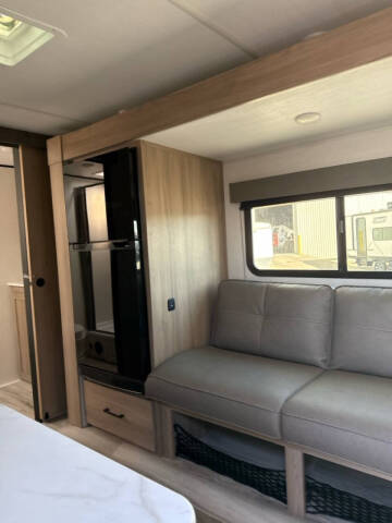 2025 Keystone RV COLEMAN LIGHT