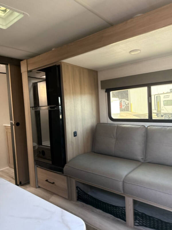 2025 Keystone RV COLEMAN LIGHT