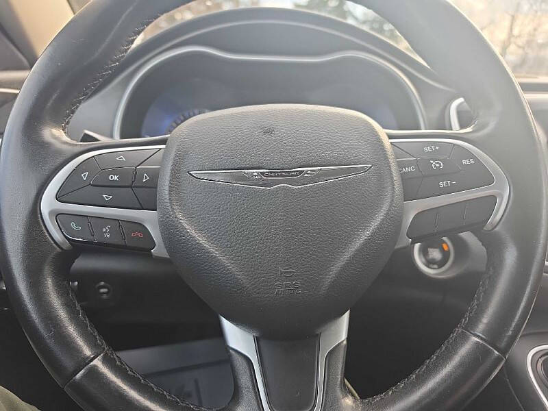 2017 Chrysler 200
