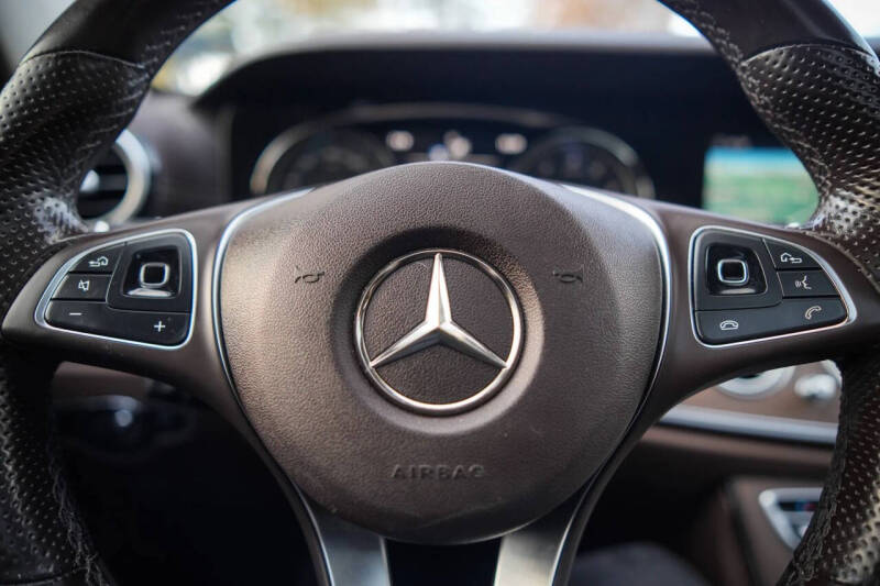 2018 Mercedes-Benz E-Class E 300