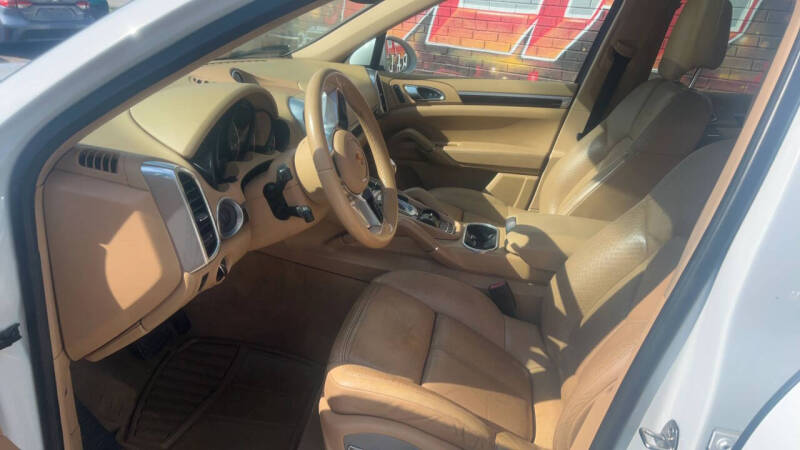 2016 Porsche Cayenne