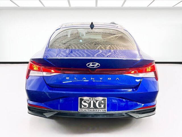 2022 Hyundai Elantra