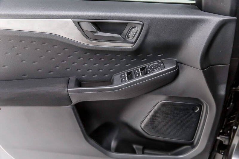 2020 Ford Escape S