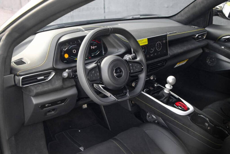 2025 Lotus Emira V6 Base