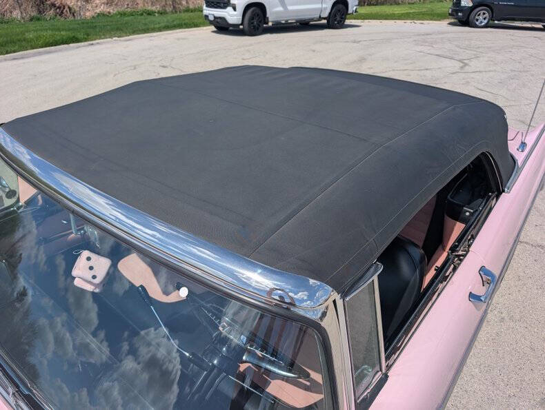 1955 Ford Sunliner