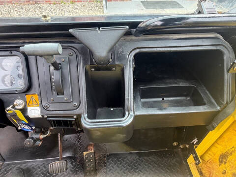 1999 Cushman ATM Full Ton