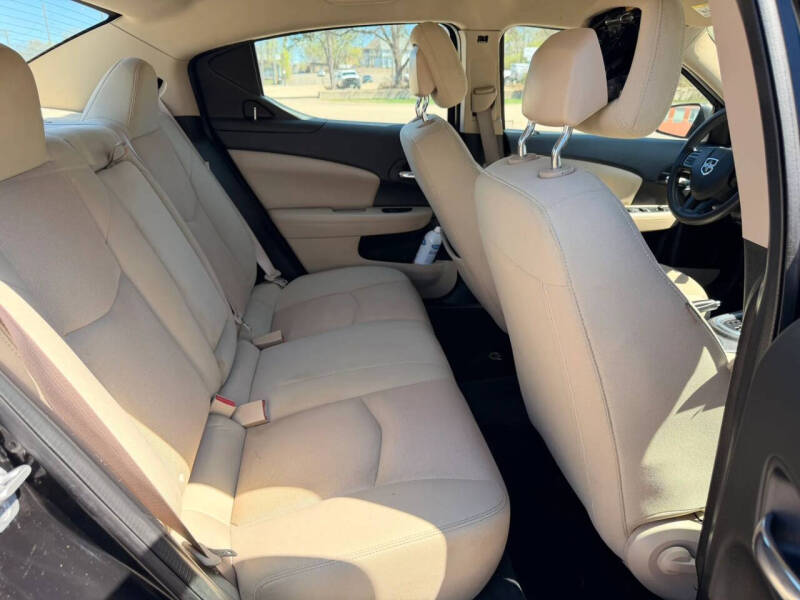 2013 Dodge Avenger SE