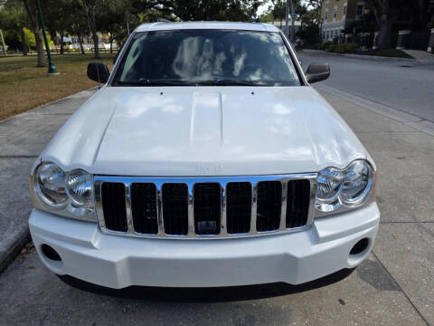 2005 Jeep Grand Cherokee Laredo