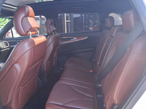 2019 Lincoln Nautilus Reserve