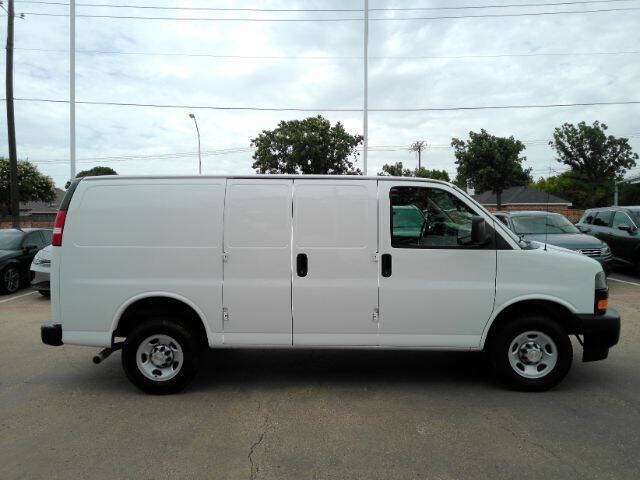 2020 Chevrolet Express 2500
