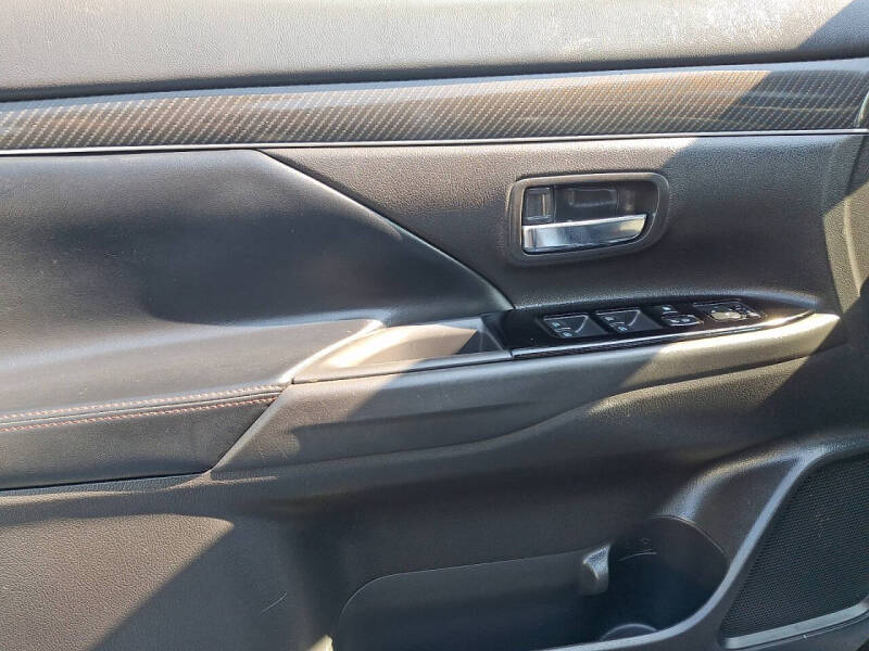 2020 Mitsubishi Outlander