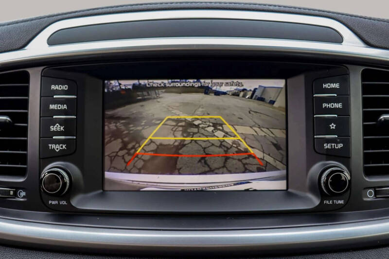 2020 Kia Sorento EX V6